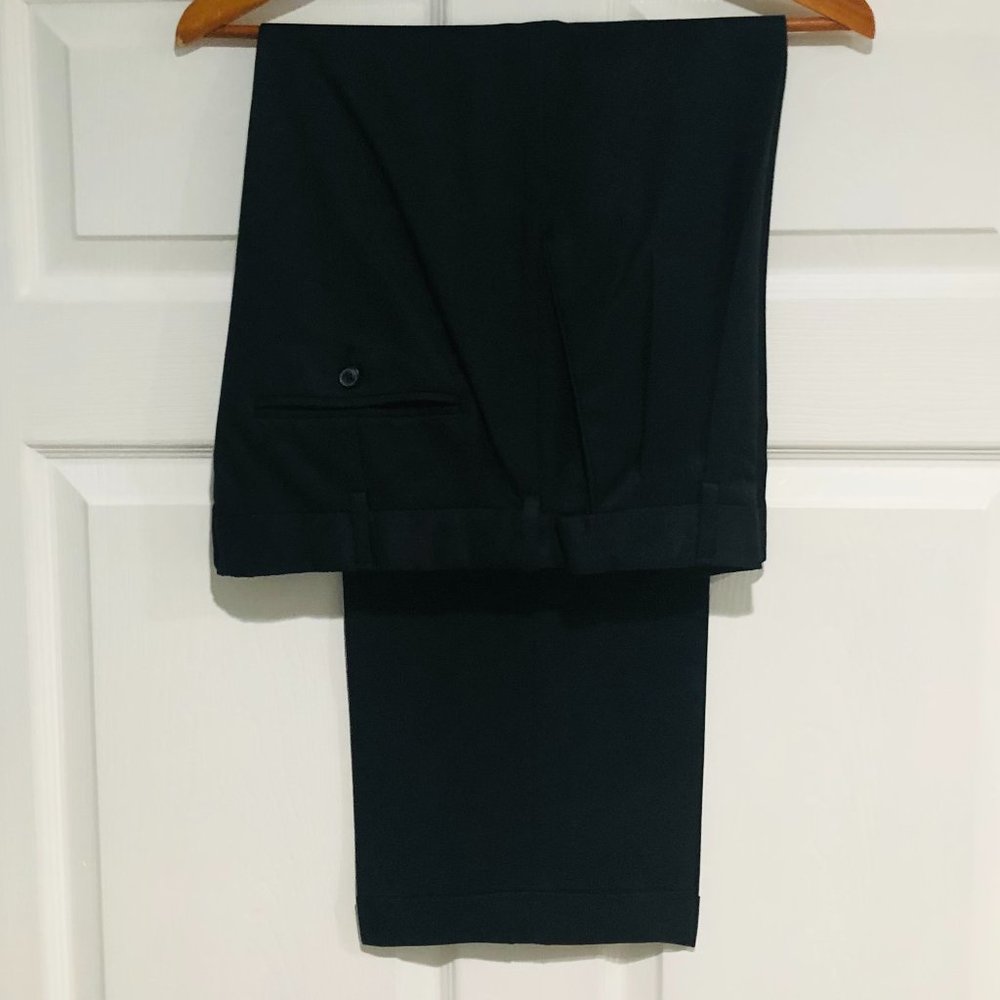 Croft & Barrow mens black slacks 34x29